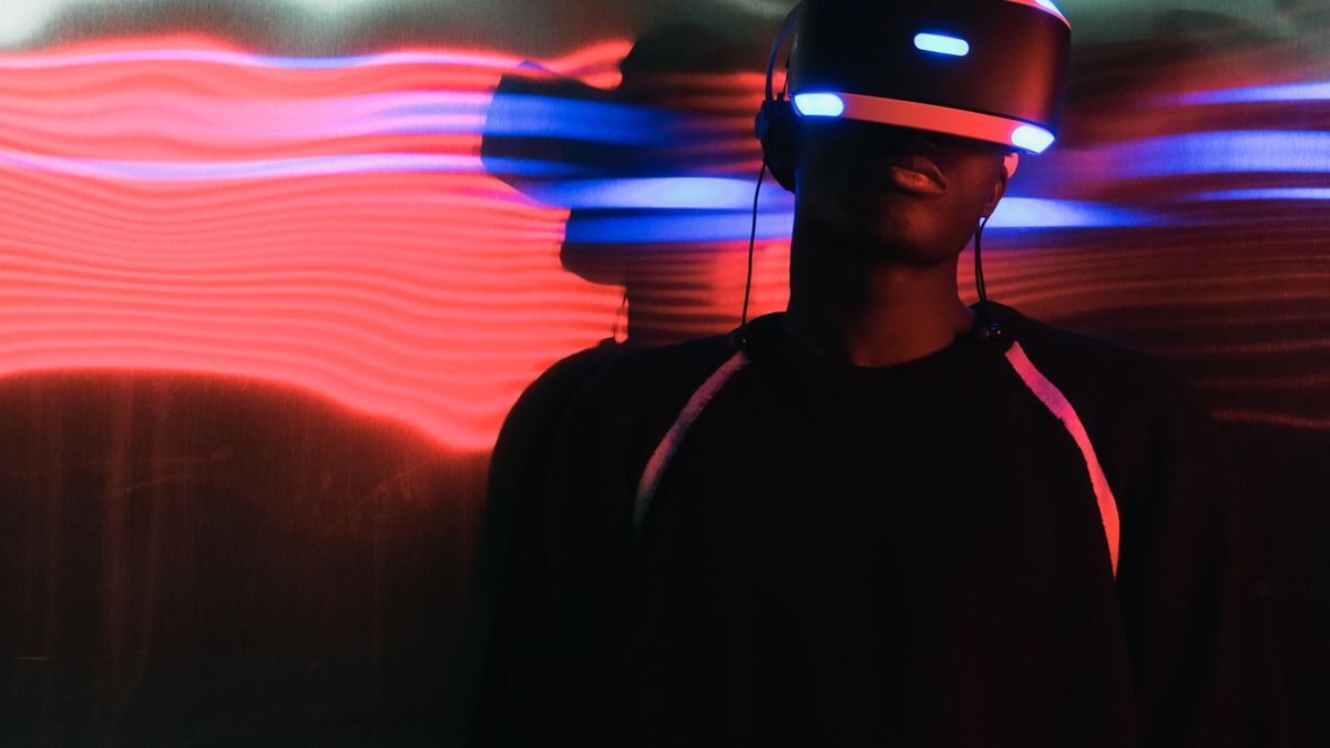聚鑫汇国际|《演讲裤》